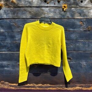Universal Thread Bright Yellow Soft Women's Sweater Crop Length